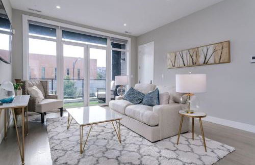 Stunning Condo #2 - Downtown River North - Foto 3