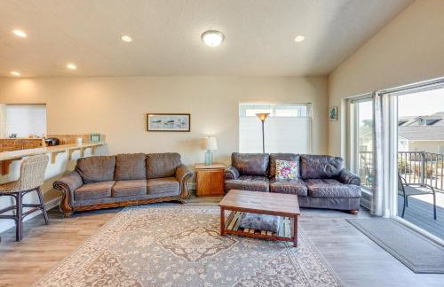 Steps to Shore Home with Hot Tub in Gold Beach - Foto 7