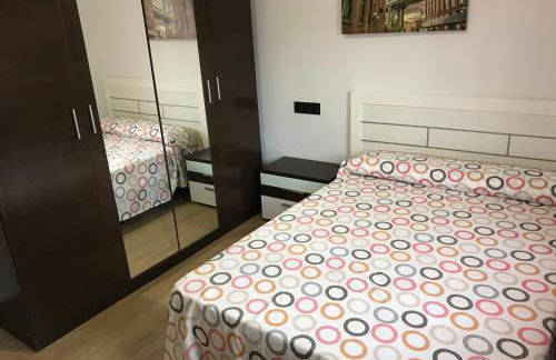 Chalet con piscina privada de 4 dormitorios Las Herrerias -cerca de Vera Playa- - Foto 6