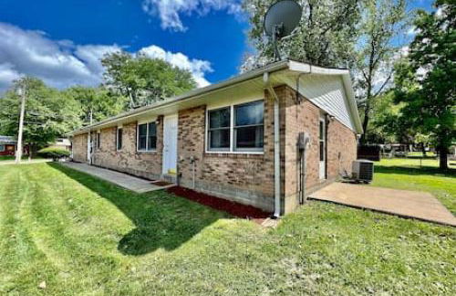 Remodeled 2 BDRM Ranch Attached Home Liberty, TWP - Foto 17