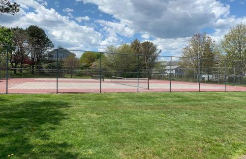 Spacious 5BR Beach House Vacation-walk to Scarborough! - Foto 24