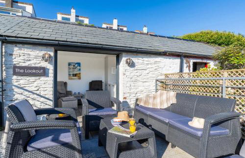 Seafarers - Coastguard Cottage with sea views, garden and parking - Foto 16