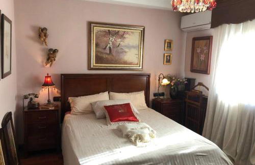 Casa en GRANADA con hermoso jardín, parking calle - Foto 18