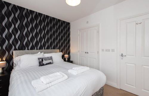 Park View - Stunning 2 bedroom house, both en-suite, 2 parking - Foto 13