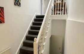 3 Bedroom in a great location - Photo 5