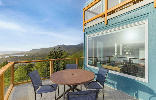 Blue Horizon by Avantstay Panoramic Views of the Ocean w/ Entertainers Patio - Foto 3