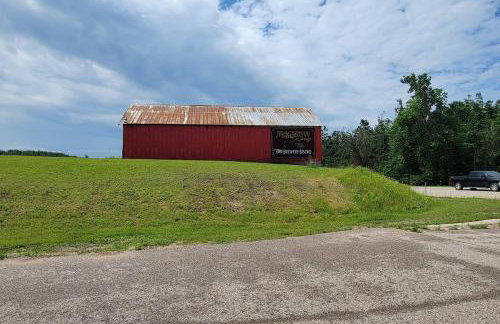 Private & Convenient-Hot tub-Fire Pit-Game room! - Photo 42