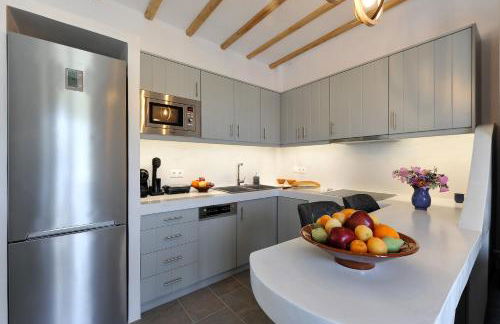 Droufakos’ home, Lux seafront apartment w. View - Foto 22