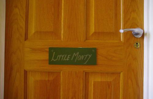 Stylish Garden Apartment, Exmouth - 'Little Monty' - Photo 16