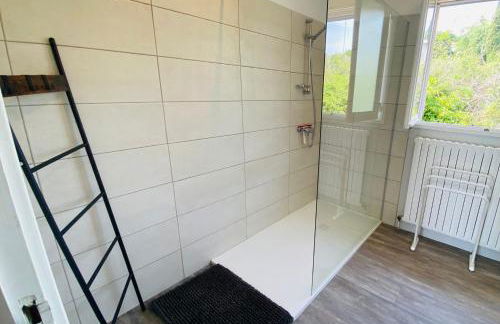 MAISON AXALY SAINT MARTIN D’ARDECHE 12 PERSONNES AVEC PISCINE - Foto 20