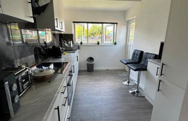 BXH B4 Cozy single room Bexleyheath - Photo 1