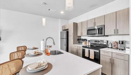 Pinnacle Heights 1Bdrm 2nd flr Pool Fitness Center Yoga Studio Dog Spa - Foto 5