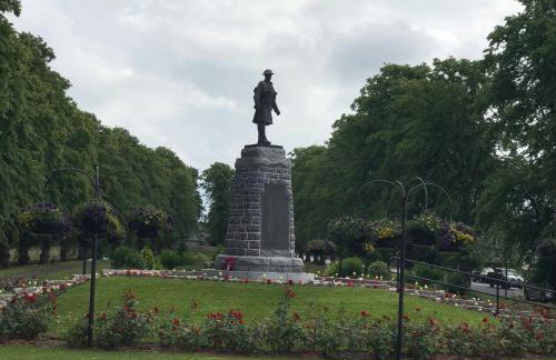 Exclusive Private double room, en-suite wet room Private entrance - Photo 27