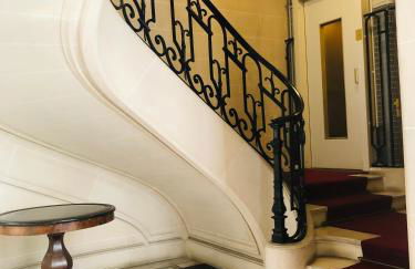 Vue Tour Eiffel et 5 minutes des Champs-Elysees Appartement 2 chambres Paris 16 Etoile - Foto 30