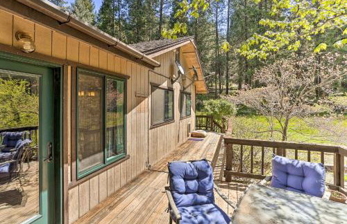 Vibrant Weaverville Escape with Deck and Creek! - Foto 19
