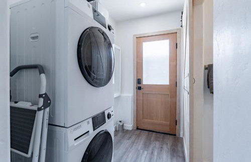 Downtown Bungalow -Duplex - EV Charger - Foto 19