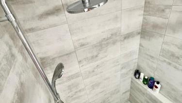 2 bedroom self-contained apartment and swimming pool at Palm Tree Villa - Foto 2