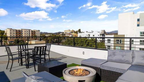 Rooftop 3B 3BA House Near Dodger Stadium and DTLA - Foto 5