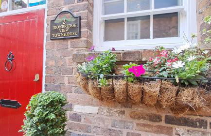 Ironbridge View Townhouse - WINNER 2026 UK MOST PICTURESQUE SELF-CATERING HOLIDAY HOME & 2026 SELF-CATERING ACCOMMODATION OF THE YEAR - Foto 77