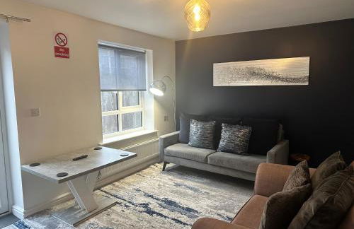 Barber House, Hoyland with two allocated parking spaces - Foto 2