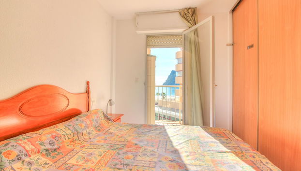 Apartamento en primera línea de playa - GRAN SOL - Foto 2, Habitación