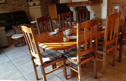 Lozère St Alban Aubrac Margeride gîte 4 étoiles 8 personnes au calme près nature - Foto 11