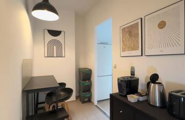 Modern 50sqm Apartment Sleeps 4 Free Parking - Foto 17