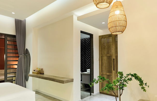 KIN WANDER TAN PHONG, THE MOONAGE - Foto 32