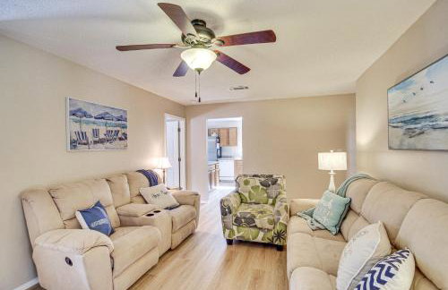 Sea La Vie Coastal Getaway Steps from the Beach - Foto 6