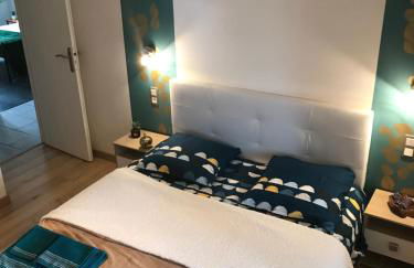 Villa Cléa, belle propriété provençale, jardin, piscine, au calme - Foto 5