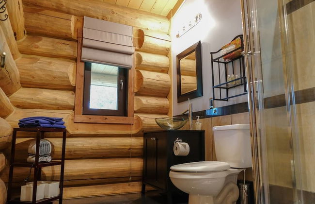 Beautiful Log Chalet Near Fernie, BC - Foto 21