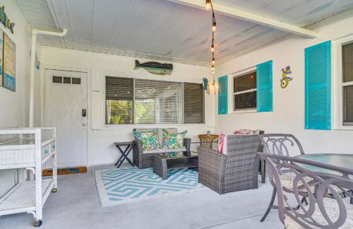 Lovely St Pete Beach Cottage, Walk to Beach and Town - Foto 21