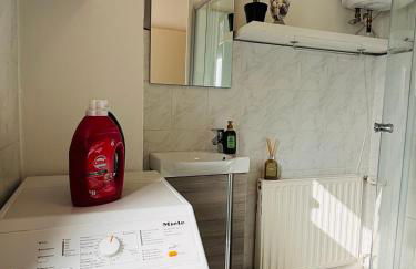 Workers Lodge für 4-14 Pers, Parkplatz, Wlan, Einzelbetten - Foto 19