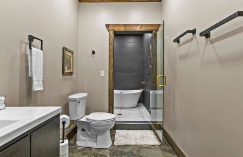 New/12 Guest /2 Hot Tubs/ 2 Kitchens/ 2 Firepits - Foto 60