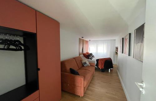 FACE MER PIEDS DANS L'EAU DUPLEX 4 Chambres 155 M2 8-12 personnes - Photo 42