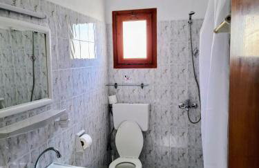 Lefteris Rooms - Foto 6