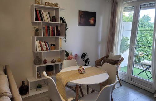 COCOONING HOUSE Suite 216 SWEET AND HARMONY- AEROPORT PARIS ROISSY CDG, PARC ASTERIX, CHATEAU DE CHANTILLY, STADE DE FRANCE - Foto 10