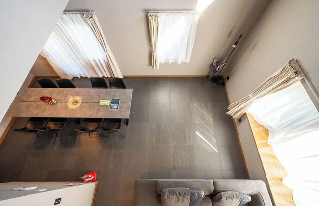 THE CHATEAU - Photo 62