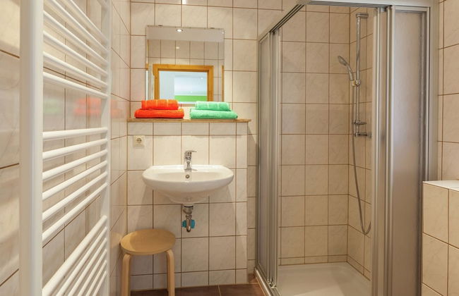 Modern Holiday Home With Shared Swimming Pool in Mittelndorf - Foto 39