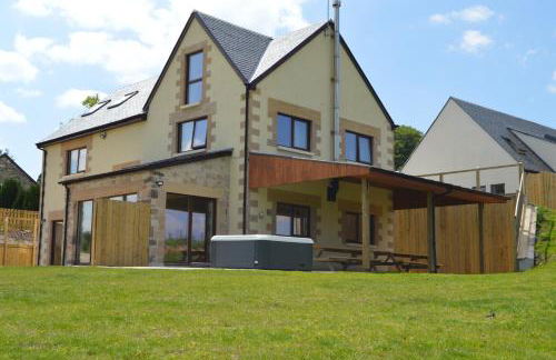 The Farmhouse at Williamscraig Holiday Cottages - Photo 20