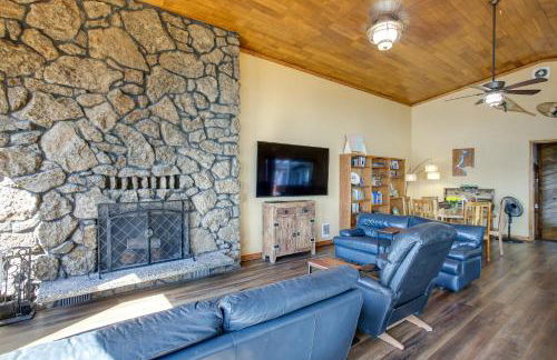 Lakefront Bliss Coeur dAlene Cabin with Dock! - Foto 6