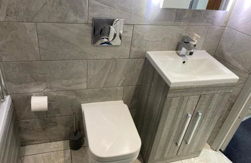 Central Doncaster 1BED 1BATH Pent-Apartment - Foto 11