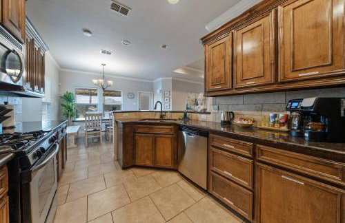 Ultimate Comfort & Relaxation- Palm Family Oasis - Foto 7