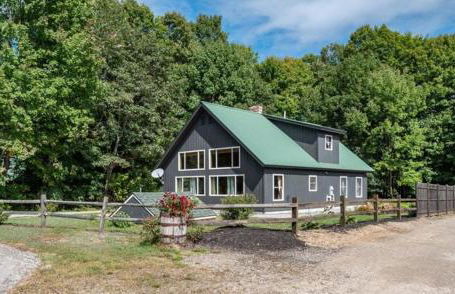 Ski Chalet w-Hot Tub, Only 3 min to Sunday River ski lifts! - Foto 10