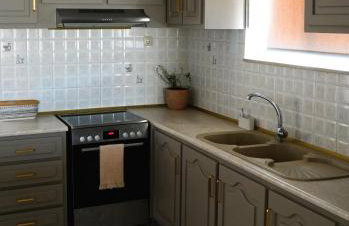 IKARUS apartment with courtyard & pool in Chania - Foto 12