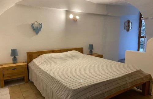 Gîte de 4 ou 5 personnes le Chatus - Photo 3