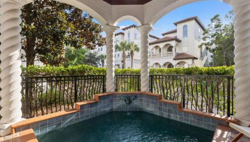 Poseidon's Grotto! 4BR 4.5ba Dog-friendly Heated Private Pool Grill Sleeps 12 - Foto 4