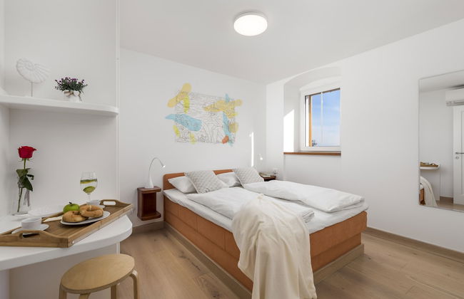 Beautiful Apartment House On The Seaside - Photo 8