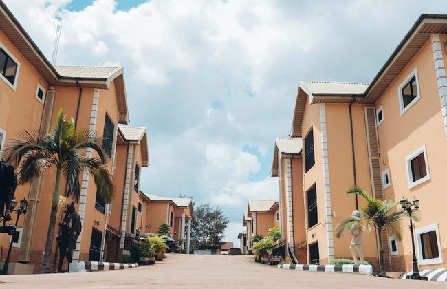 Aaron's Place Luxury Apartments & Rooms - Photo 71