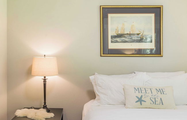 Wolf Beach Cottage by Avantstay Harbor Views - Photo 19